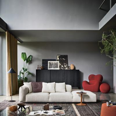 Nuovo Brand: B&B Italia Nuovo Brand: B&B Italia